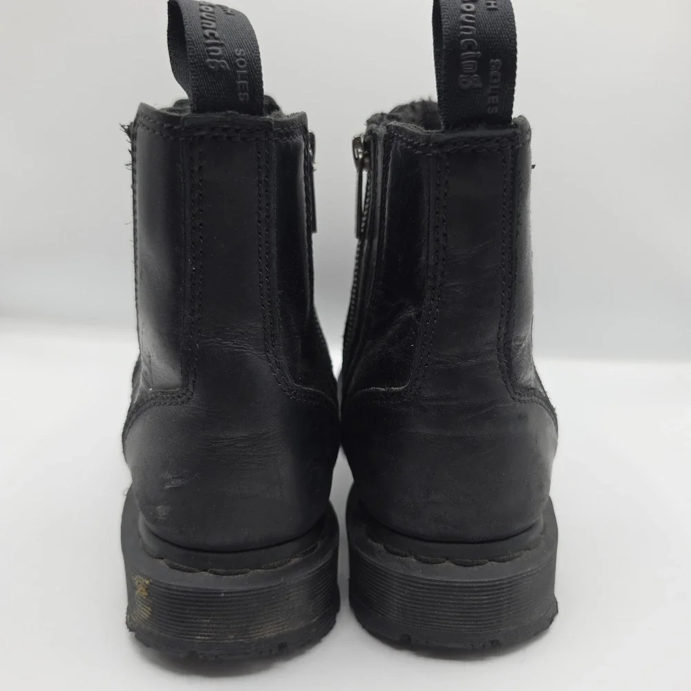 Dr. Martens Womens Black Leather Double Zip Ankle Boots Bouncing Soles Boots 8‎